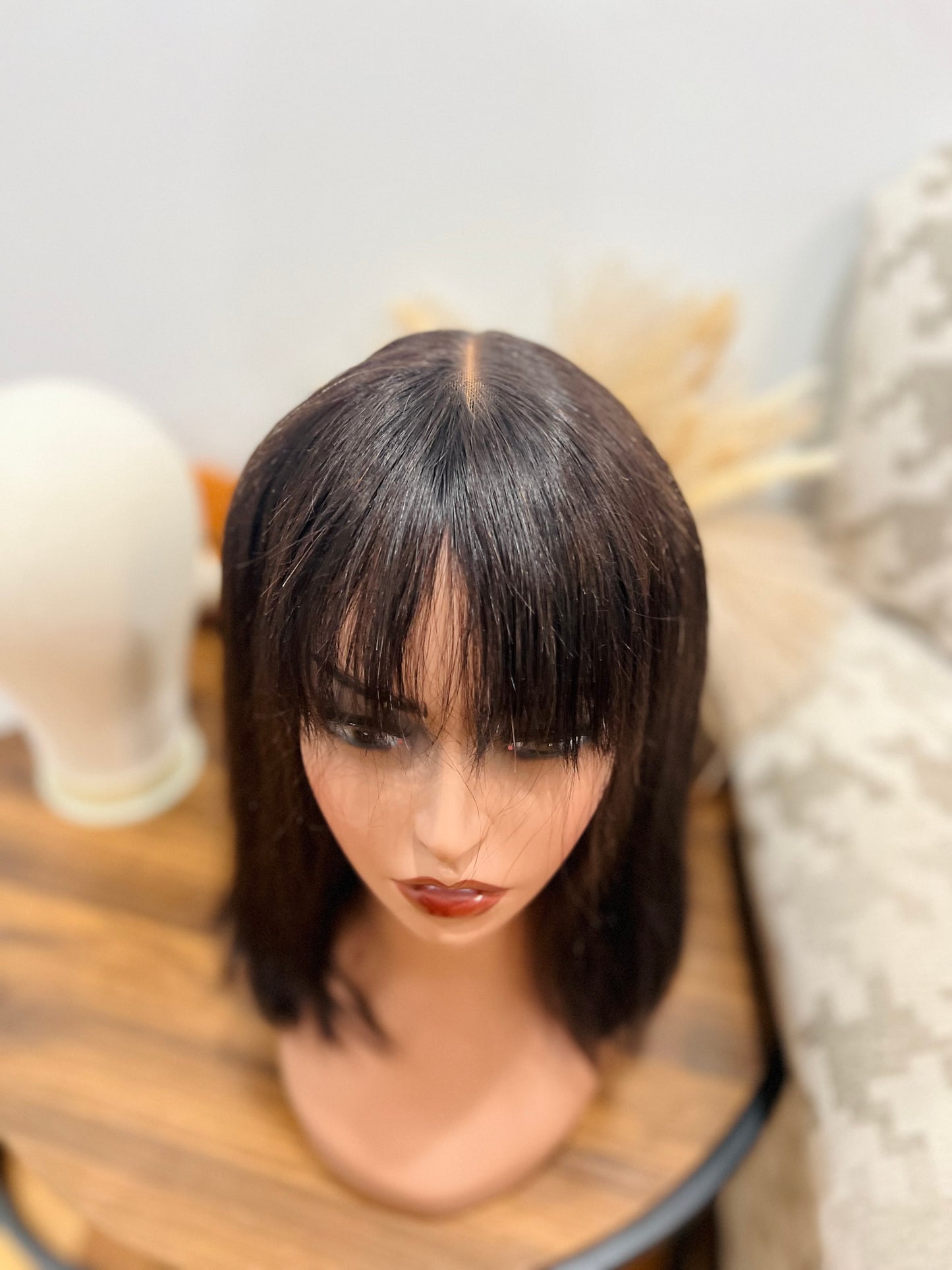 Bob wig with fringe 12 inches