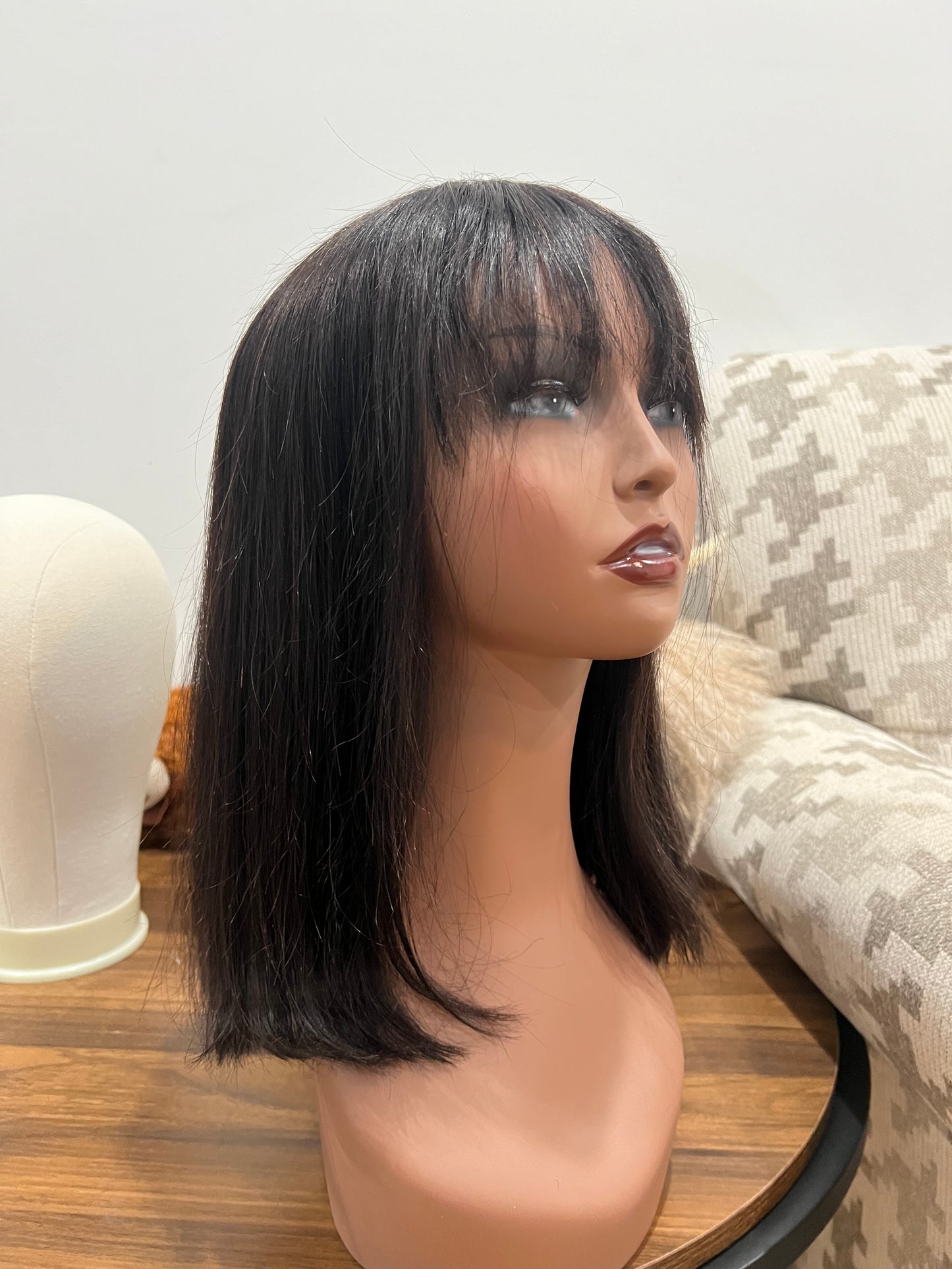 Bob wig with fringe 12 inches